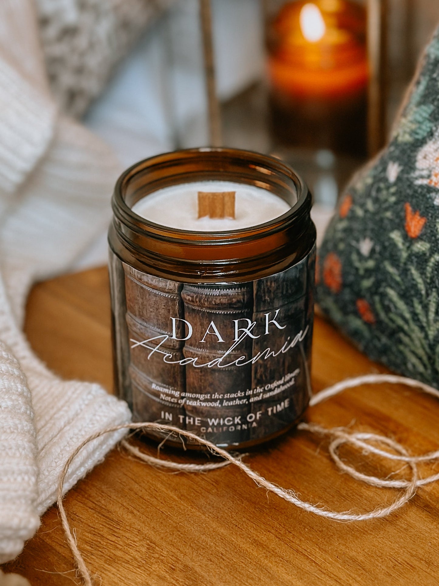 Dark Academia Candle 9 oz