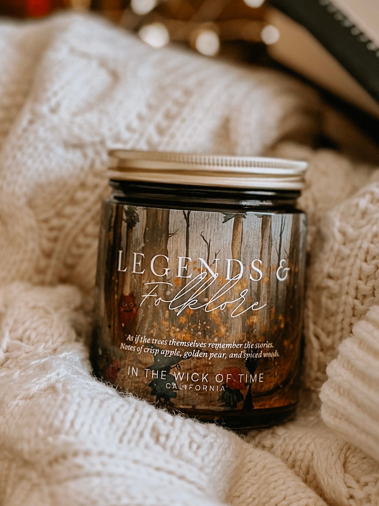 Legends & Folklore Candle 9 oz
