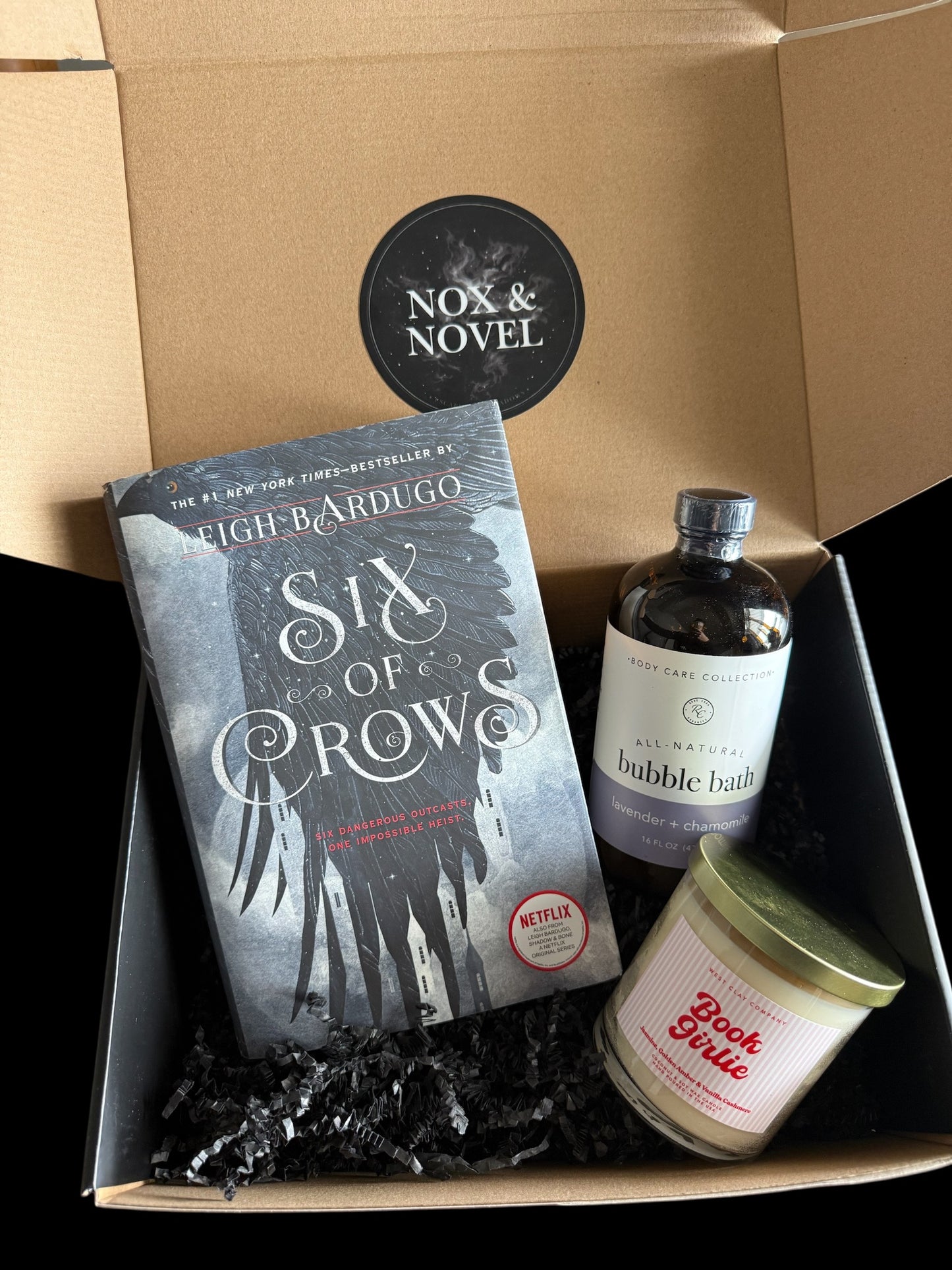 Medium Monthly Fantasy Book Club Box